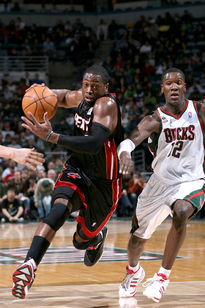 崭露头角 崭露头角