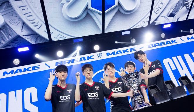 东队的期待 东队的期待